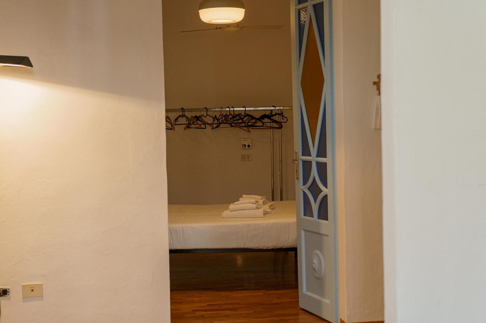 Central 1 Bedroom Apartment In The City Center Флоренція Екстер'єр фото