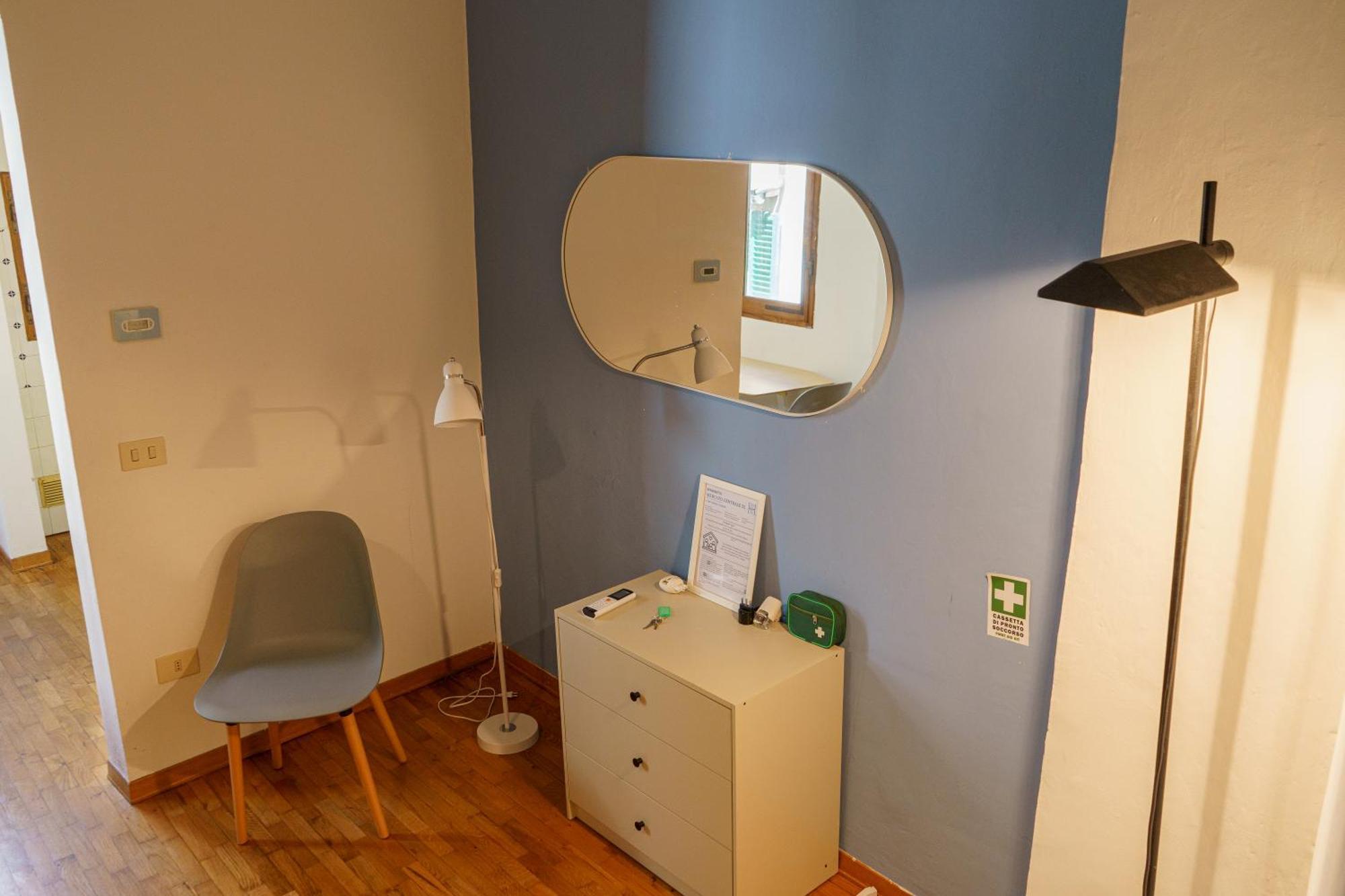 Central 1 Bedroom Apartment In The City Center Флоренція Екстер'єр фото