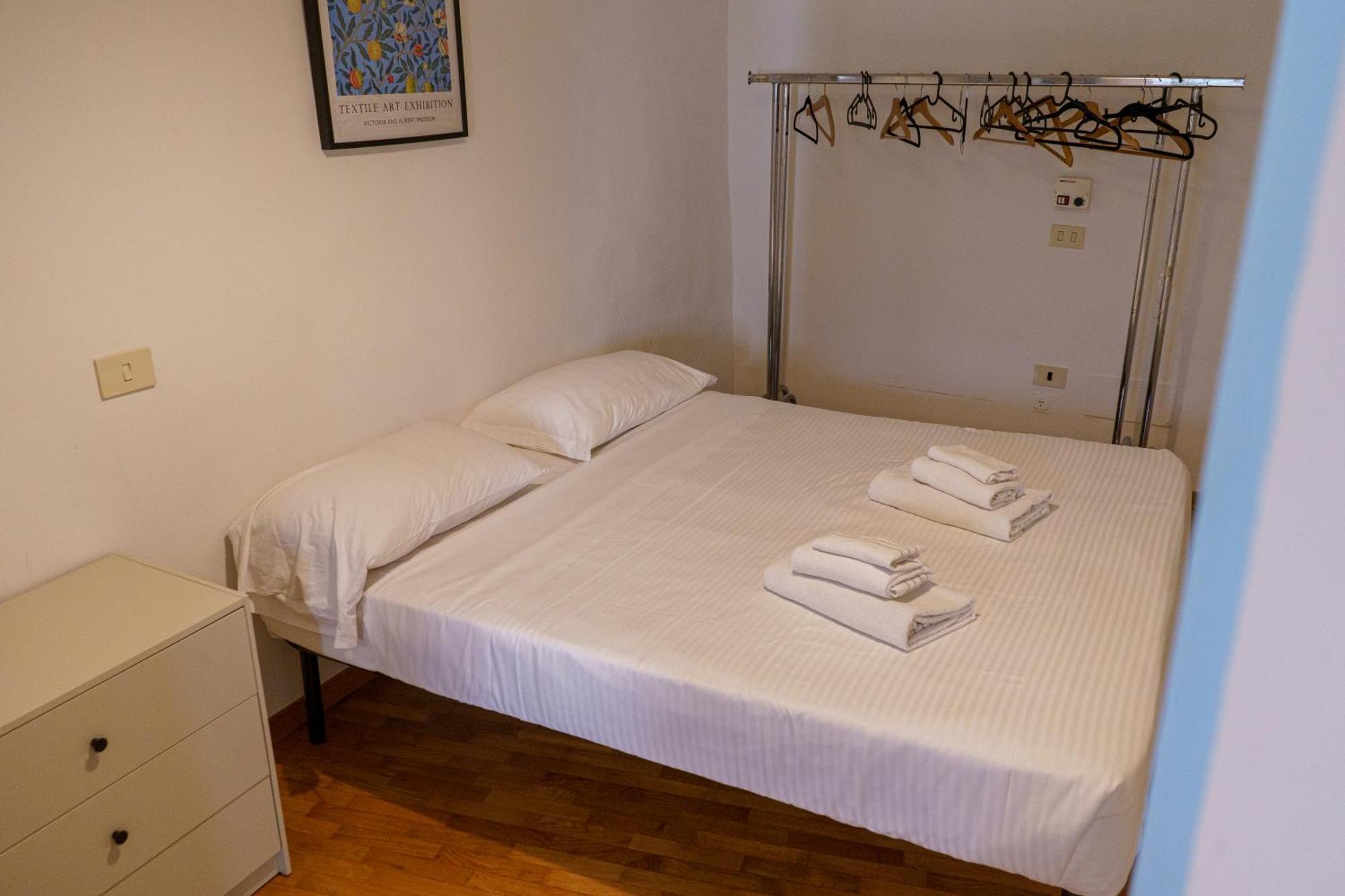 Central 1 Bedroom Apartment In The City Center Флоренція Екстер'єр фото